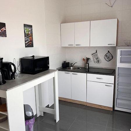 Apartment Lena Baška Voda Eksteriør billede