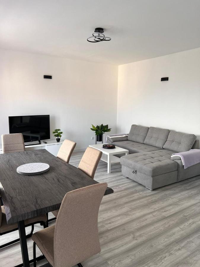 Apartment Lena Baška Voda Eksteriør billede