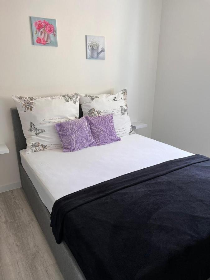 Apartment Lena Baška Voda Eksteriør billede