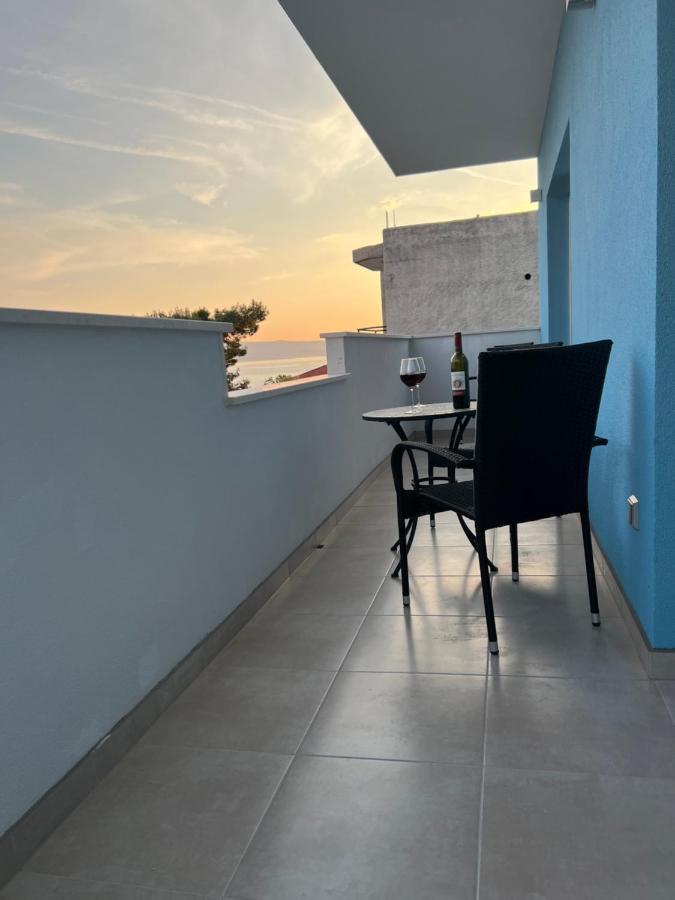 Apartment Lena Baška Voda Eksteriør billede